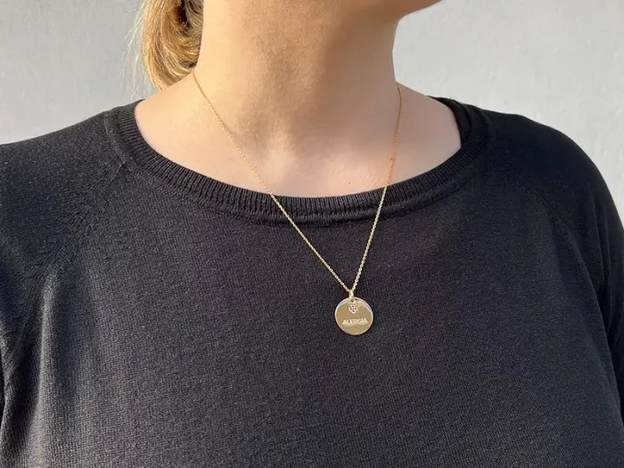 Colgante de Oro Alerta Médica