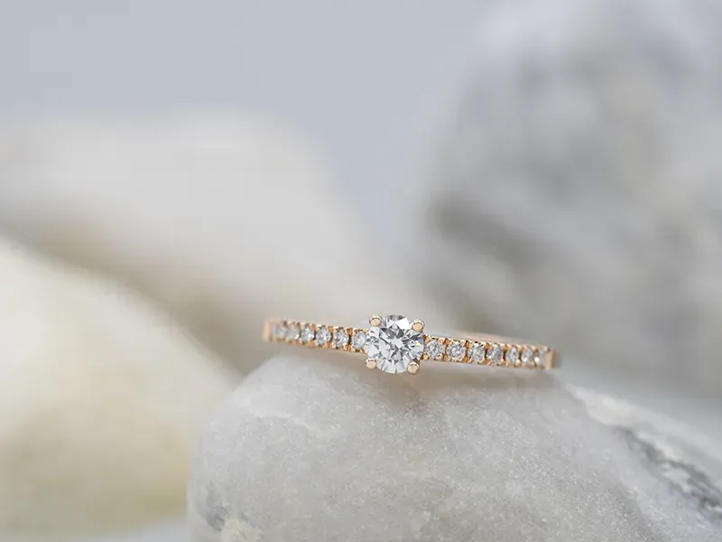 Anel de Ouro Rosa con Diamantes