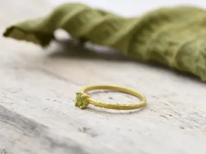 Anel de Ouro con Peridoto