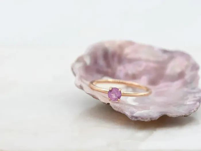 Anel de Ouro Rosa con Zafiro Rosa