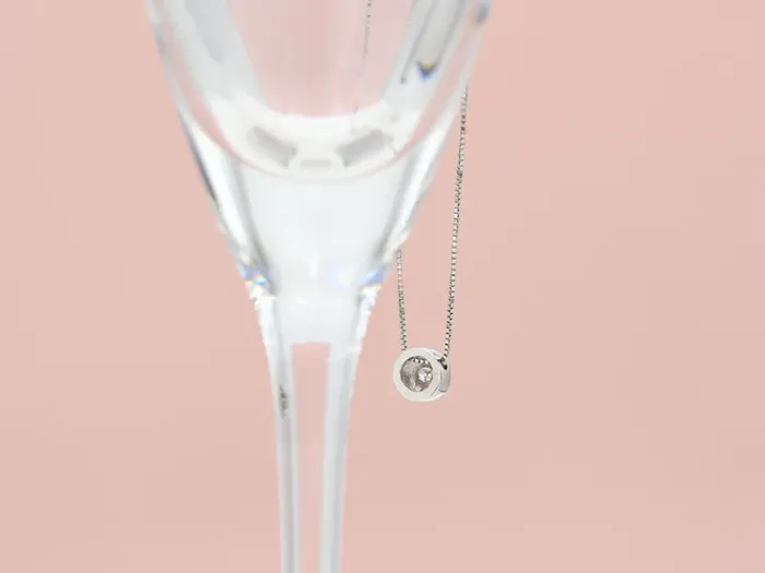 Colgante con Brillante Punto de Luz