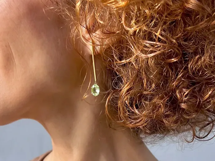 Pendientes de Oro con Crisolita