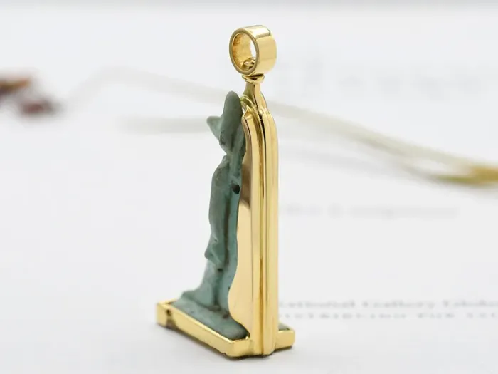 Colgante con Amuleto Antiguo de Anubis