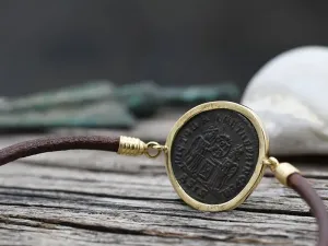 Pulsera de Oro con Moneda Romana