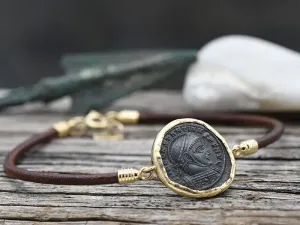 Pulsera de Oro con Moneda Romana