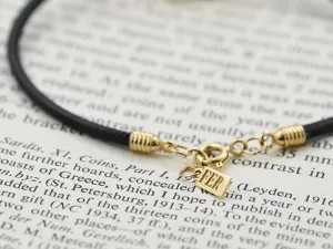 Pulsera de Oro con Moneda Romana