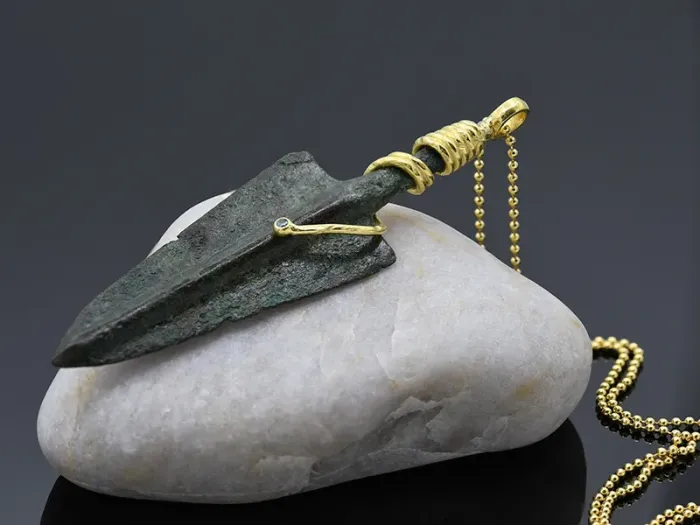 Gold Pendant with Ancient Arrowhead