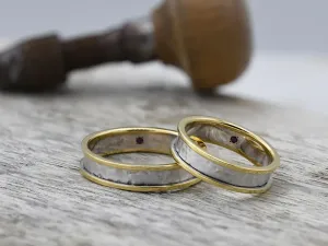 Alianza de Oro Blanco y Amarillo