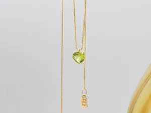 Colgante con Peridoto Talla Corazón