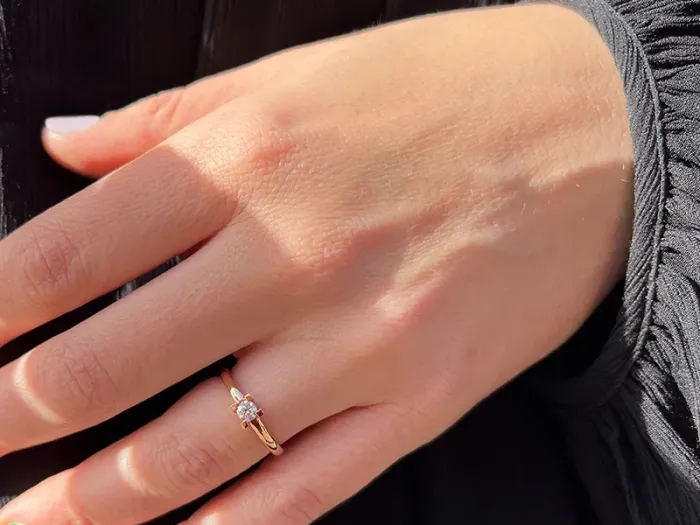 Rose Gold Engagement Ring with a 0,20 qt Diamond