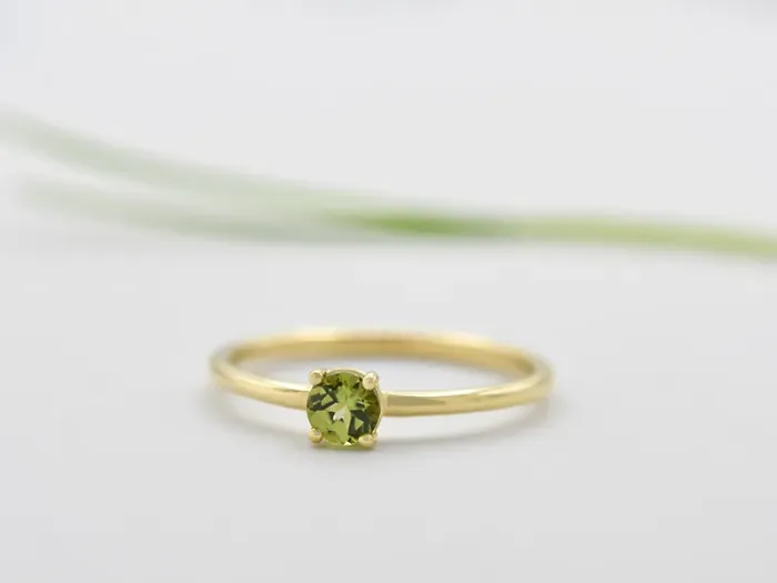 Anel de Ouro con Peridoto