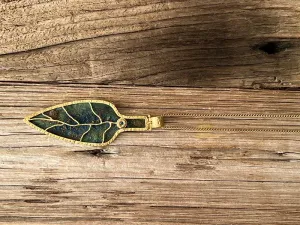 Colgante con Punta de Frecha Persa Antiga