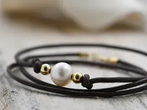 Pulseira de Coiro e Perla
