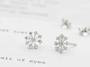 White Gold Earrings with Diamonds