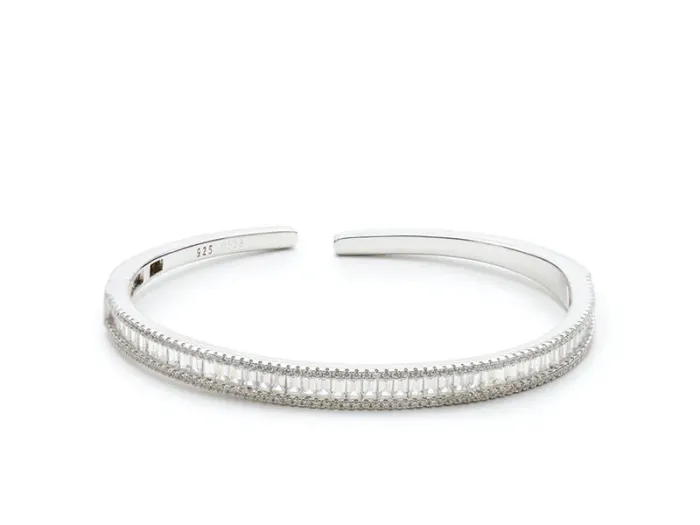 Brazalete de plata con circonitas