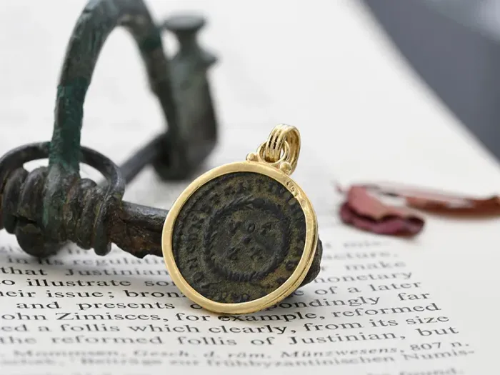 Colgante de Ouro con Moeda Romana
