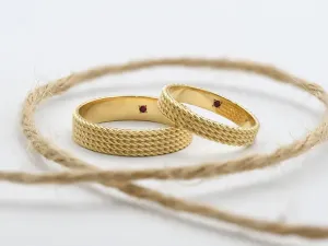 Alianza Oro Amarillo Mimbre