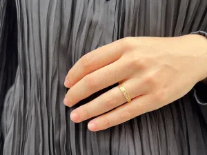 18K Vintage Gold Wedding Band