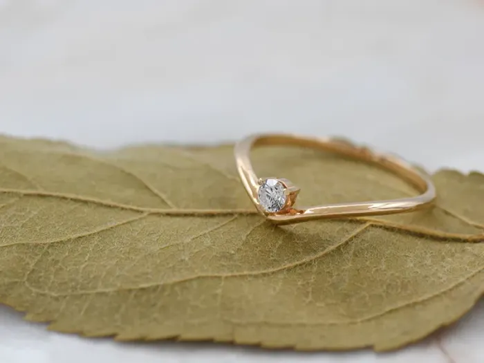 Anel Onda de Ouro Rosa y Diamante