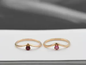 Anillo Onda de Oro Rosa y Rubí