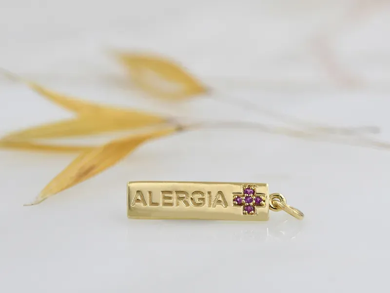 Colgante de Ouro con alerta médica