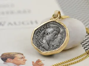Colgante de Oro con Moneda Romana